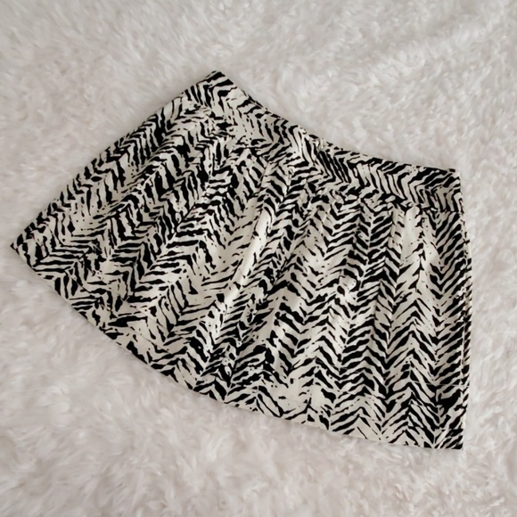 Gifted 😉Forever21 Mini Skirt - Picture 7 of 8